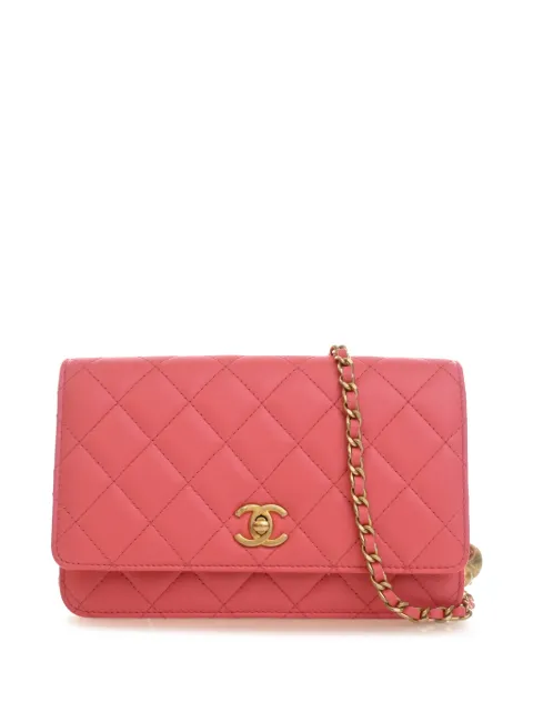 CHANEL Pre-Owned 2020 CC Quilted Lambskin Pearl Crush Wallet On Chain crossbody bag Pink 0OTEEGJIASX9OA0Y