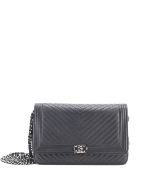 CHANEL Pre-Owned Boy Wallet on Chain Chevron Calfskin crossbody bag Black DUBL0F4Y78Y1FJFT