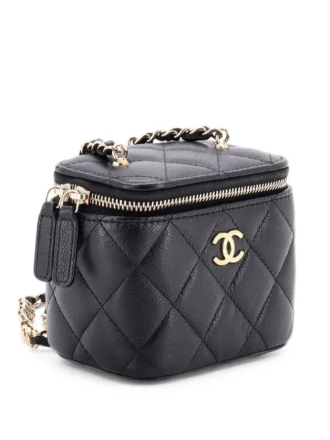 CHANEL Pre-Owned Tiny CC Link Vanity Case with Chain Quilted Caviar Mini clutch bag Black 0F20TNUZ558SC1BI