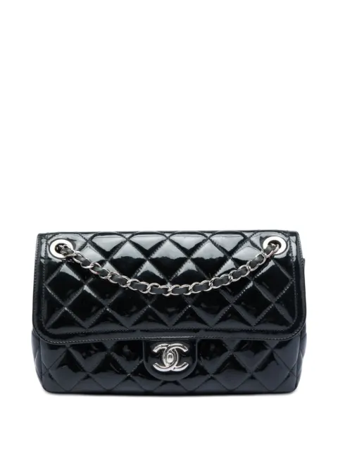 CHANEL Pre-Owned 2014-2015 Small Quilted Patent Coco Shine Flap crossbody bag Black 0NWH0WXLRK8R18BK