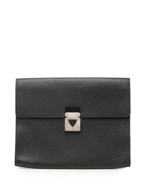 Louis Vuitton Pre-Owned 2004 Taiga Minuto clutch bag Black M3JPU5YD77H9F0I5