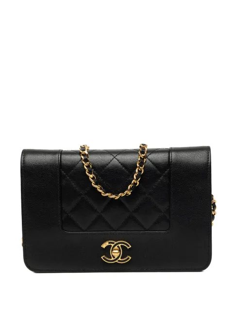 CHANEL Pre-Owned 2016-2017 Quilted Lambskin Mademoiselle Wallet on Chain crossbody bag Black J9P5PZISIHDUG6RW