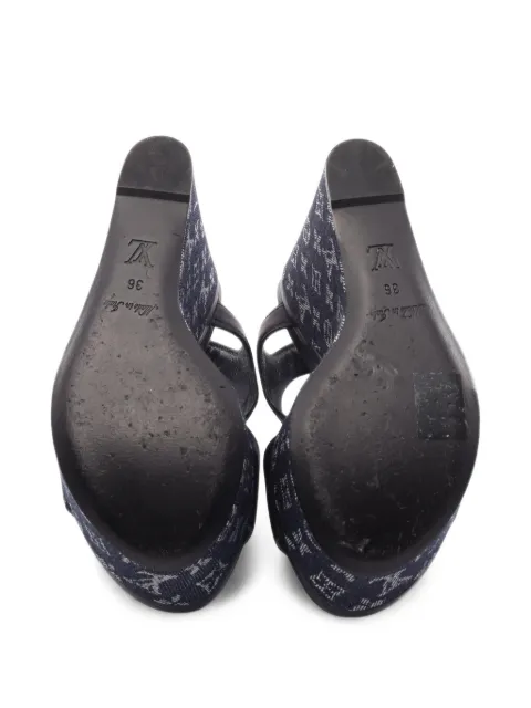 Louis Vuitton Pre-Owned 2017 Monogram wedge sandals Blue 1101641NL0117