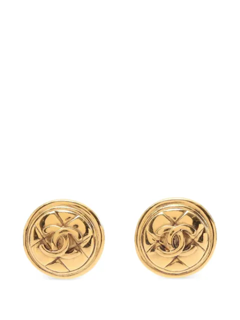CHANEL Pre-Owned 1986-1988 Coco Mark quilted earrings Gold 1102702