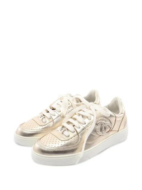 CHANEL Pre-Owned 1986-1988 Coco Mark sneakers Gold 1103371