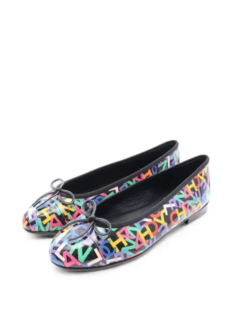 CHANEL Pre-Owned 1986-1988 logo-pattern ballet flats Black 1102802