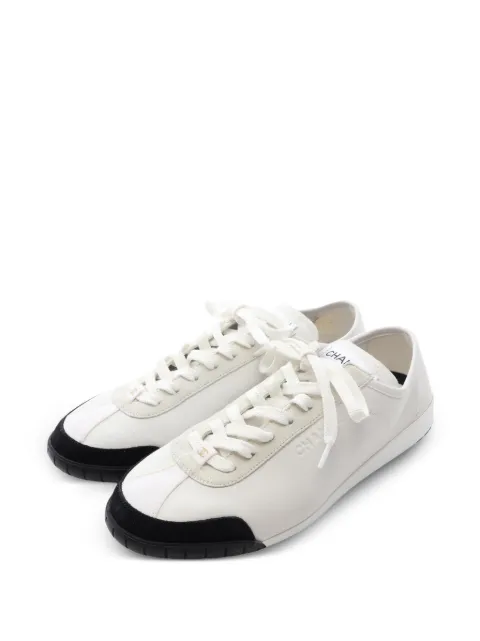 CHANEL Pre-Owned 1986-1988 Coco Mark low-top sneakers White 1098565
