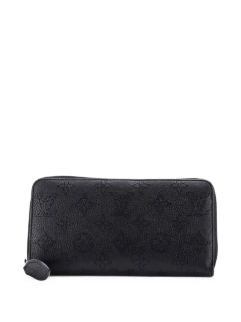 Louis Vuitton Pre-Owned Zippy Wallet Mahina Leather small wallets Black ZI55WCD4FCIFGT8V