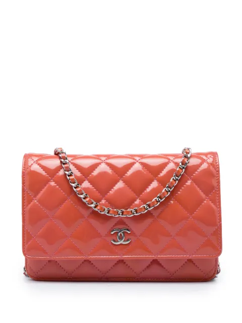CHANEL Pre-Owned 2010-2011 CC Quilted Patent Wallet on Chain crossbody bag Pink RIAND8028RQ526DM