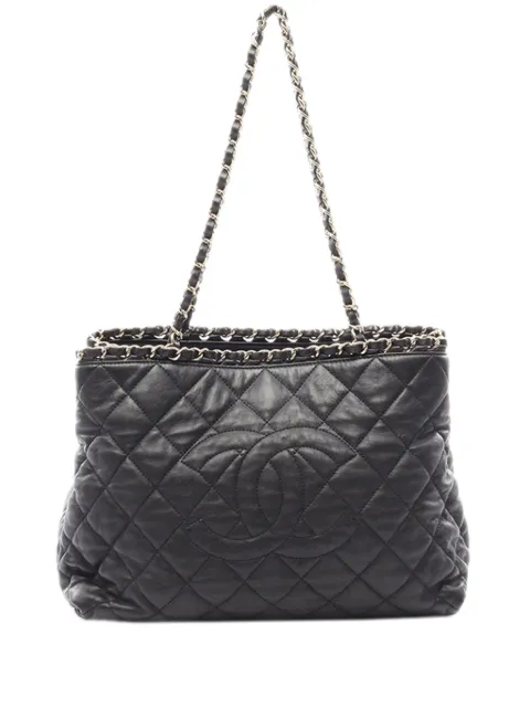 CHANEL Pre-Owned 2012 Quilted Aged Calfskin Chain Me tote bag Black WTQRX5U0LJ0LYDT0