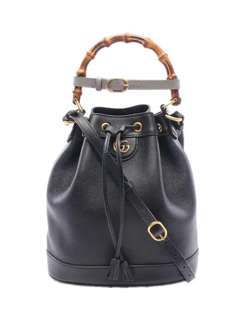 Gucci Pre-Owned 2000-2015 Calfskin Bamboo Diana Bucket Bag satchel Black JCOKKXGY2UK6MGBY