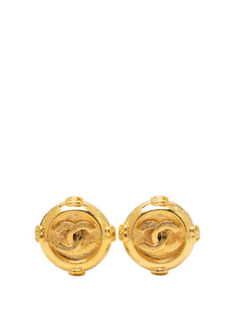CHANEL Pre-Owned 1970-1980 CC Gold Plated Round Clip On Earrings costume earrings Gold L1490L3DERVM3GNJ