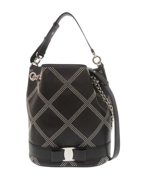 Ferragamo Pre-Owned 2018-2021 Studded Leather Vara Bow Bucket Bag satchel Black 0UUG88QSX2IX6AXU