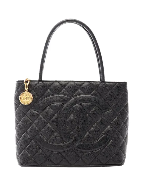 CHANEL Pre-Owned 2002-2003 Caviar Medallion tote bag Black SPMIHOR2QU8C2W8A