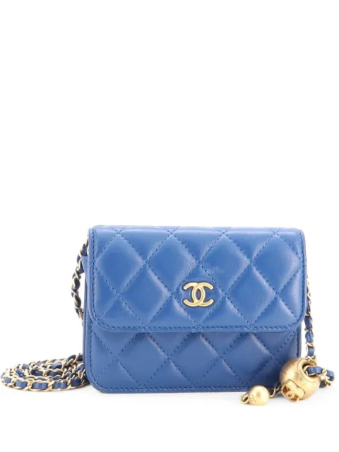 CHANEL Pre-Owned Pearl Crush Flap Clutch with Chain Quilted Lambskin Mini crossbody bag Blue LRPIM5GCM262E5HC