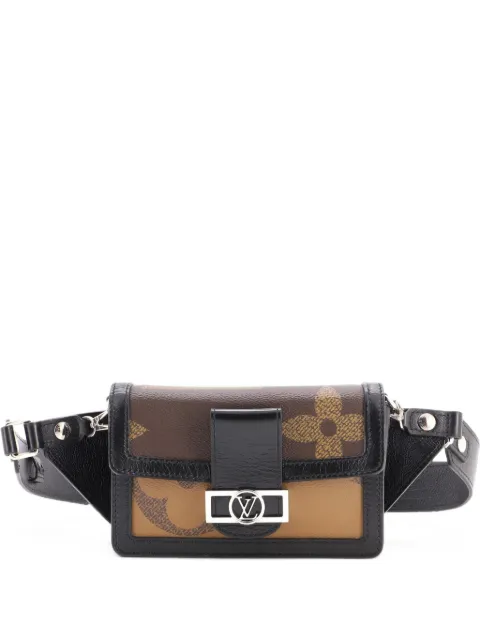 Louis Vuitton Pre-Owned Dauphine Bumbag Reverse Monogram Giant belt bag Black 27V0HJ1YBM6LDAA5