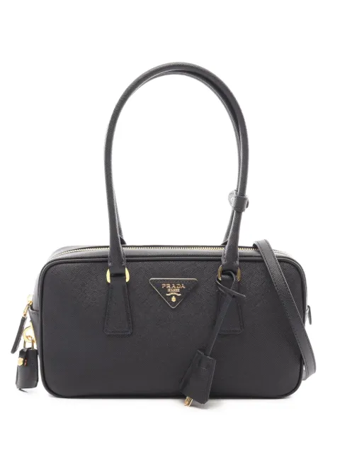 Prada Pre-Owned 2010-2026 Saffiano Lux Bauletto satchel Black NW9KINUD3U0JEZ0J