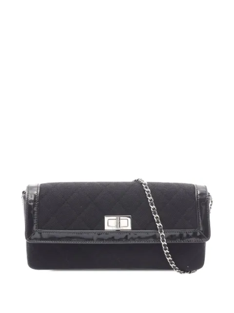CHANEL Pre-Owned 2000-2002 Quilted Canvas Reissue 2.55 East West Flap shoulder bag Black FT5UTP0RMSUPU4KE
