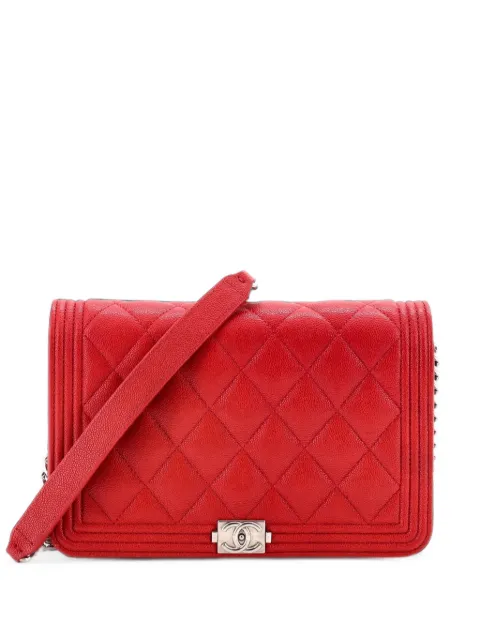 CHANEL Pre-Owned Boy Wallet on Chain Quilted Caviar crossbody bag Red 53WQCC6EJJDA5RSC