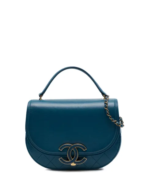 CHANEL Pre-Owned 2017-2018 Small Shiny Calfskin and Quilted Goatskin Coco Curve Flap satchel Blue M7SCHUV9BNYH0O3M