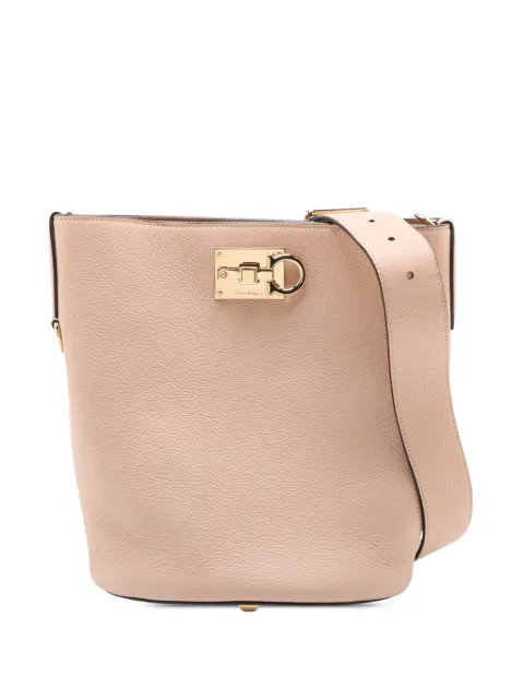 Ferragamo Pre-Owned 2018-2026 Leather Gancini Bucket Bag shoulder bag Pink LNVQJ5RAJYPO7UY2