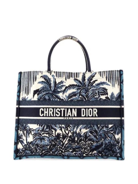 Christian Dior Pre-Owned Book Embroidered Canvas Large tote bag Blue QMXI5CCNMDFO7BWS