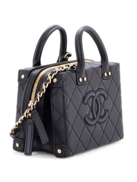 CHANEL Pre-Owned CC Square Convertible Vanity Case Quilted Calfskin Small shoulder bag Black 4PMI0BFF4H56I4E7
