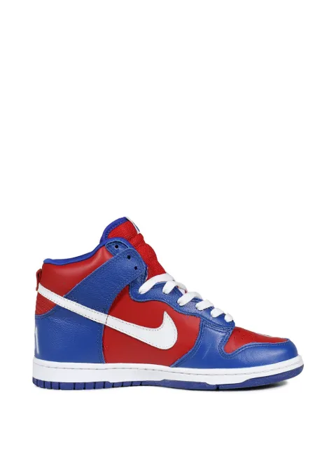 SWJP x Nike Dunk High stencil-print sneakers Red SW26SS502