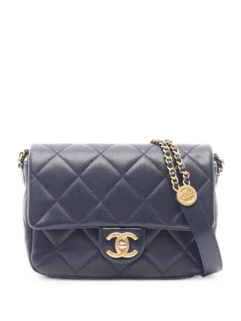 CHANEL Pre-Owned 2021 Matelassé chain shoulder bag Blue 1103213UECT6378