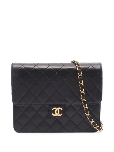 CHANEL Pre-Owned 1997-1999 Matelassé single flap shoulder bag Black 11025225120370