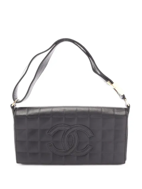 CHANEL Pre-Owned 2000-2002 Chocolate Bar Coco Mark shoulder bag Black 11024706910521