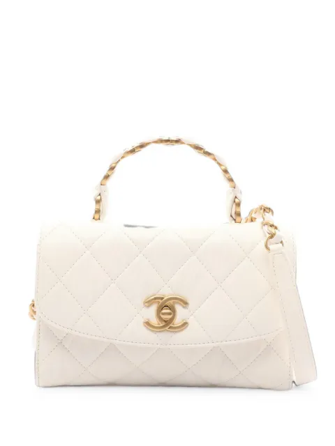 CHANEL Pre-Owned 2021-2022 Matelassé top handle shoulder bag White 110321531244137