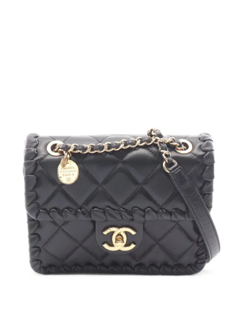 CHANEL Pre-Owned 2021 Matelasse CC turn-lock shoulder bag Black 1102143E61CK434
