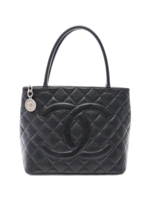 CHANEL Pre-Owned 2000-2002 diamond-quilted shoulder bag Black 11032616126442