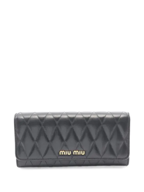 Miu Miu Pre-Owned 2000s Matelassé diamond-quilted wallet Black 1103010