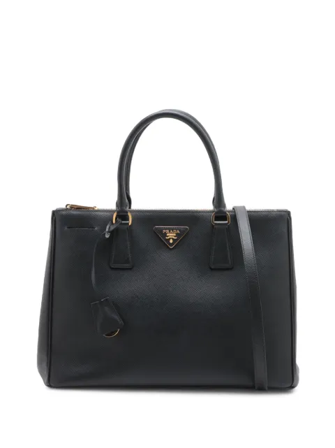 Prada Pre-Owned 2010-2026 Medium Saffiano Lux Galleria Double Zip Tote satchel Black O2LYVD467X55TETZ