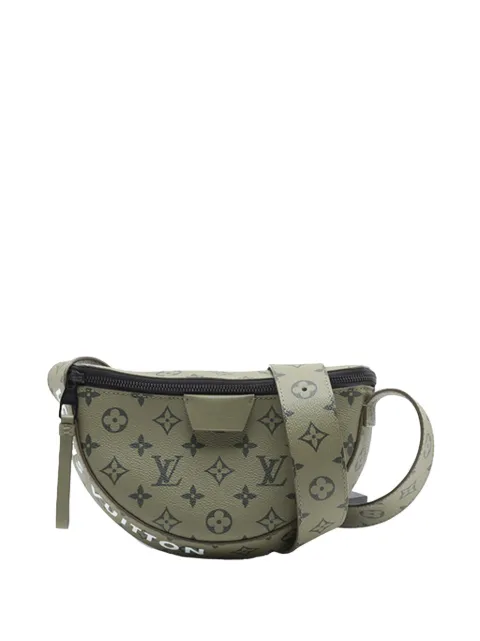 Louis Vuitton Pre-Owned 2021-2026 Monogram LV Moon crossbody bag Brown TQBKSWE3966R86BI