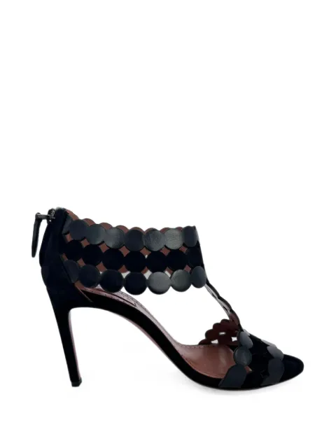 Alaïa Pre-Owned Scalloped T-strap sandals Black HNPUGBSH786222W