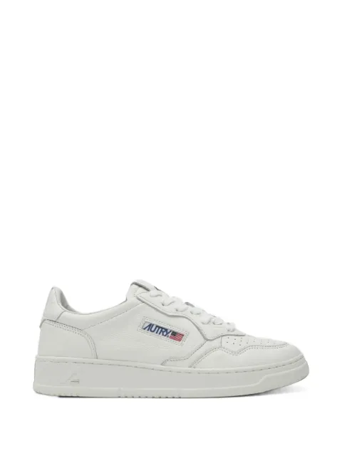 Autry Medalist low sneakers White AULWSG10