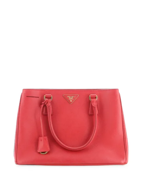 Prada Pre-Owned Gardener's Saffiano Leather Medium tote bag Red YOGZIYT5GWKWVZ3D