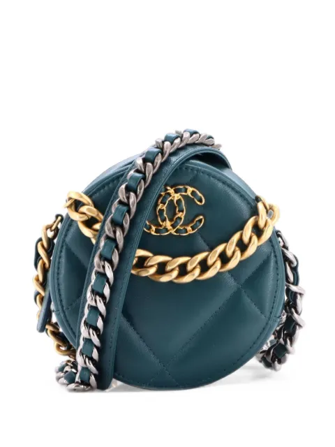 CHANEL Pre-Owned 19 Round with Chain Quilted Leather clutch bag Green 3W1GJZXRPRPRXQIA