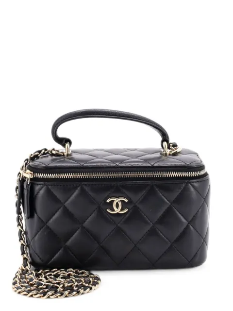 CHANEL Pre-Owned Classic Top Handle Vanity Case with Chain Quilted Lambskin Small crossbody bag Black 0F8NRHXUKN5WW431