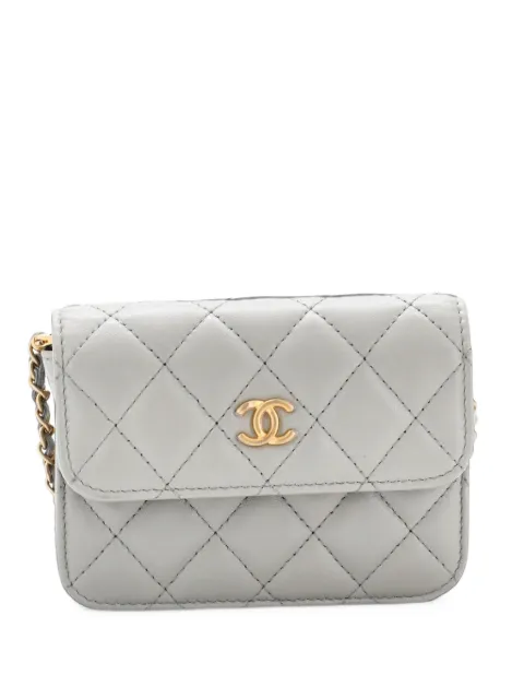 CHANEL Pre-Owned Pearl Crush Flap Clutch with Chain Quilted Lambskin Mini crossbody bag Grey 3LTM7O6R8EDQGBHK