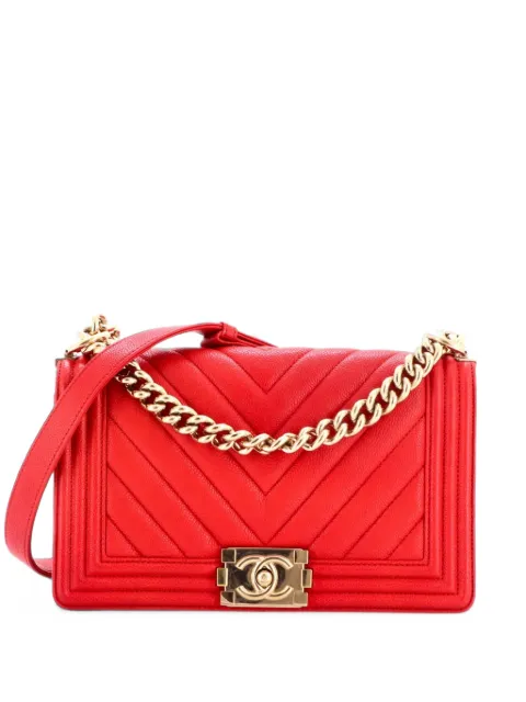 CHANEL Pre-Owned Boy Flap Bag Chevron Caviar Old Medium shoulder bag Red THHXGZIDWZ444WSH