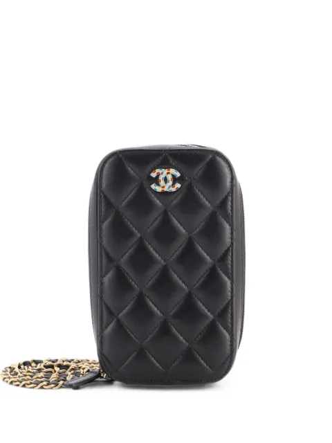 CHANEL Pre-Owned Zip Around Phone Case with Chain Quilted Lambskin with Enamel crossbody bag Black IKPKJHEVTIEB21JP