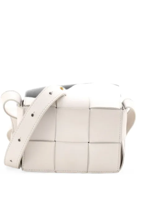 Bottega Veneta Pre-Owned Cassette Maxi Intrecciato Leather Candy crossbody bag White HVLYK28GXLES572X