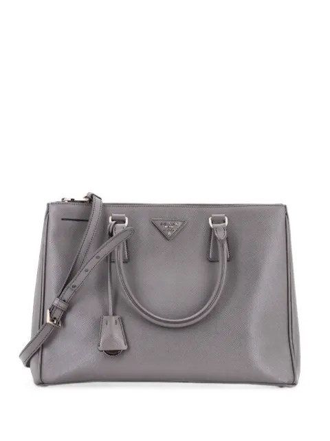Prada Pre-Owned Double Zip Lux Saffiano Leather Medium tote bag Grey FWWPSZP1NHNYP70T