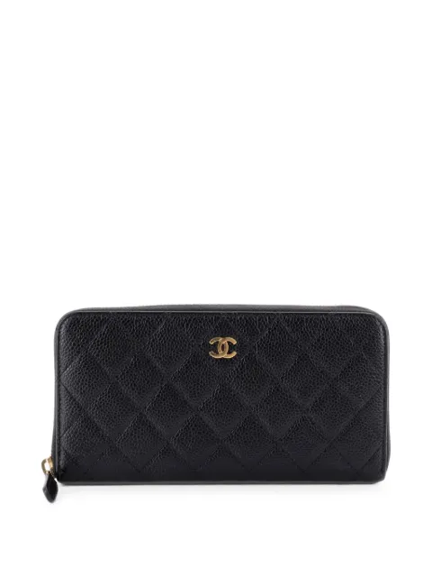 CHANEL Pre-Owned Zip Around Wallet Quilted Caviar Long small wallets Black BSPBAG70SJRODHIV