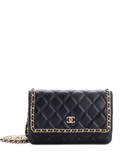 CHANEL Pre-Owned Chain Around Wallet on Chain Quilted Lambskin clutch bag Black NDI8M73O1UPLTP7G