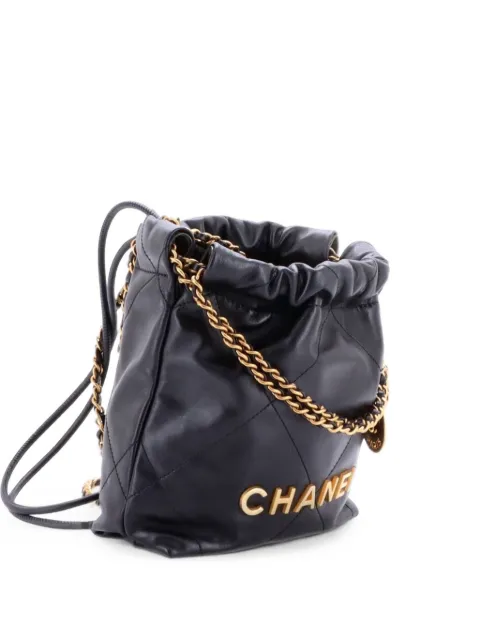CHANEL Pre-Owned 22 Chain Hobo Quilted Calfskin Mini crossbody bag Black EAIUVCL3HUGW0FUN